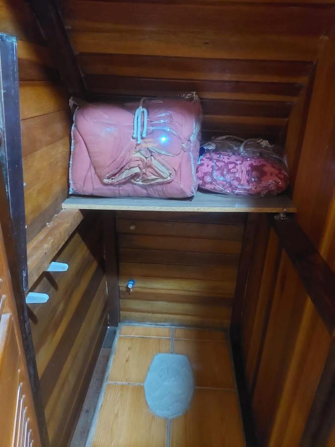 Camping Rio Manso. Villa Атибая Екстериор снимка